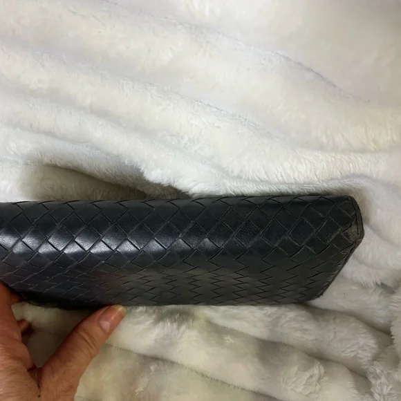 Bottega Veneta Authentic Zip Around Black Woven Long Leather Wallet - Picture 6 of 12